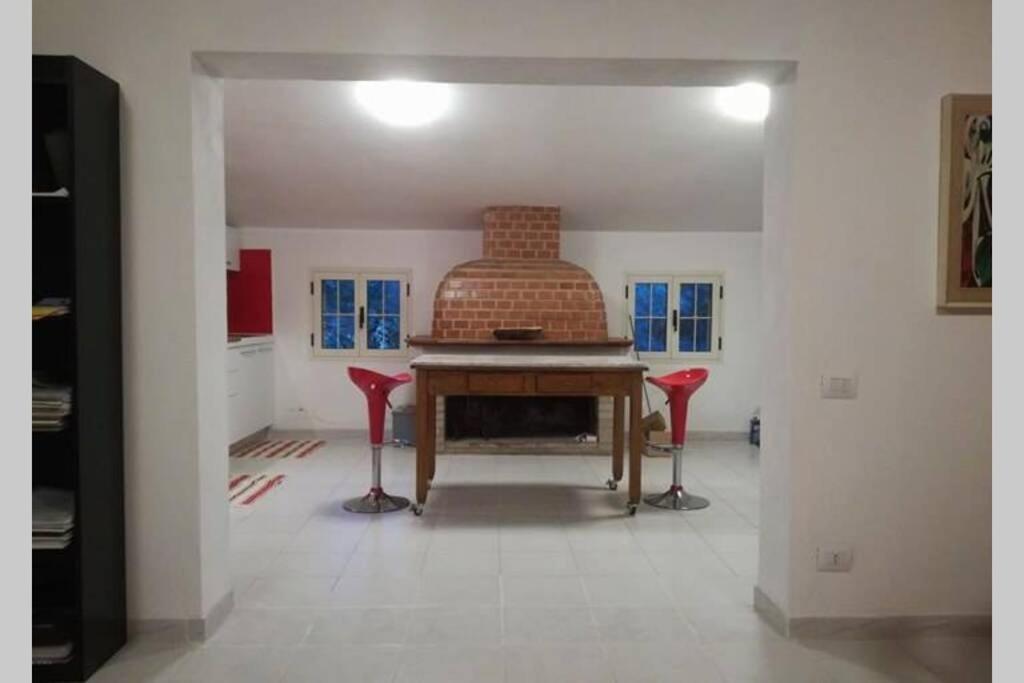Sestu Big Relax Apartment With Swimming Pool And A Peaceful Garden In A Private Villa מראה חיצוני תמונה